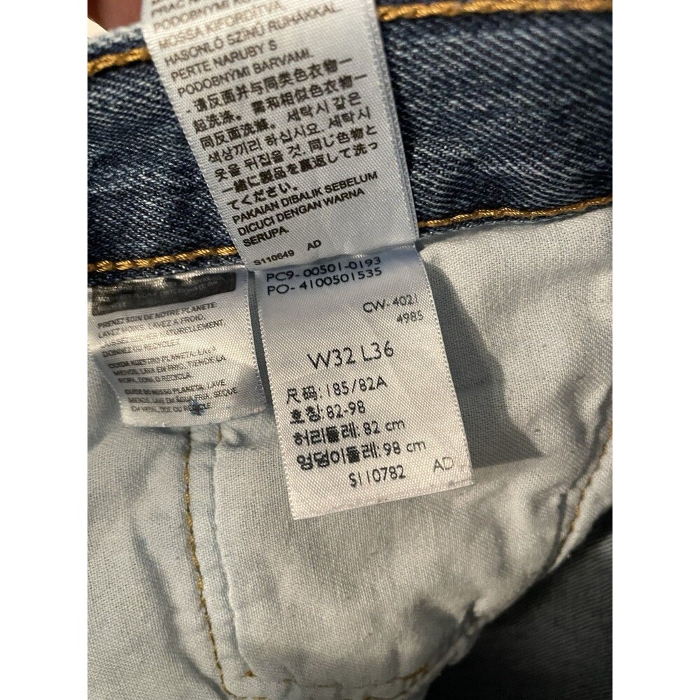 Levi’s 501 Jeans Men’s Size 32”x36” Medium Wash Button Fly Straight - Picture 6 of 7